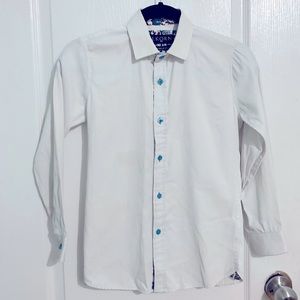 Boys’ white dress shirt👔